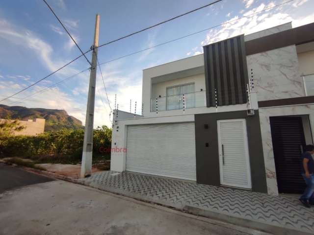 Casas novas no bairro Bosque da Figueira