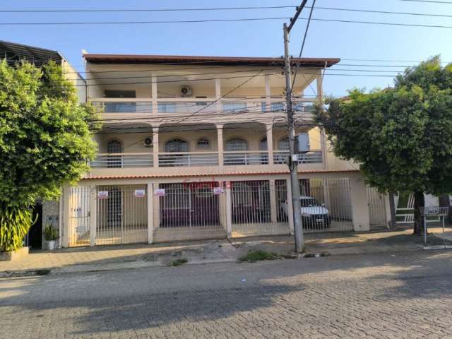 Apartamento no bairro Vila Bretas