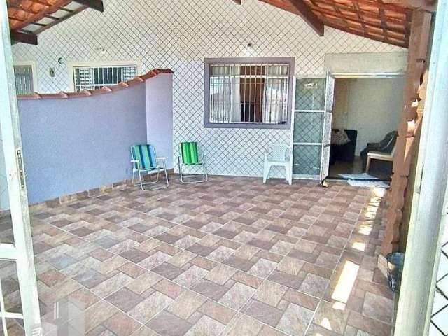 Casa com 2 dormitórios à venda, 65 m² por R$ 400.000,00 - Caiçara - Praia Grande/SP