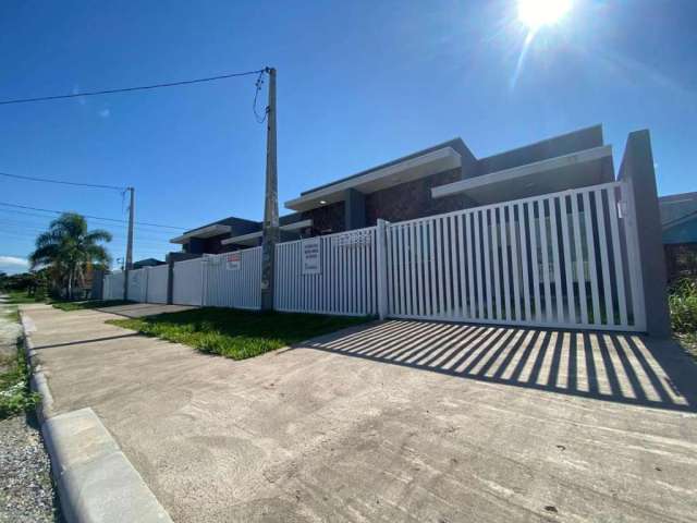 Casa para Venda em Pontal do Paraná, Balneário Santa Terezinha, 2 dormitórios, 1 suíte, 2 banheiros, 2 vagas