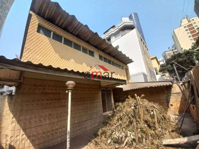 Casa com 3 quartos à venda no Coração de Jesus, Belo Horizonte  por R$ 925.000