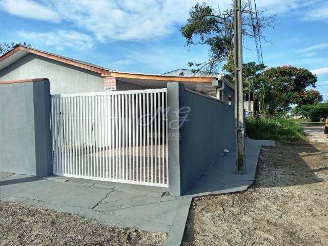 Casa à venda no bairro Santa Terezinha em Pontal do Paraná/PR