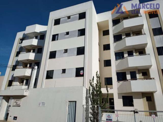 Vendo excelente apartamento com 2/4 sendo 1 suíte, sacada e elevador no Bairro Candeias, próximo a Fainor e Santo Antônio em Vitória da Conquista, BA