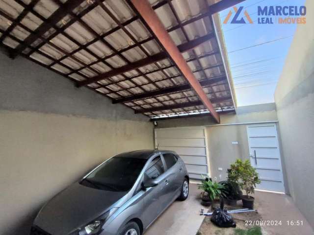 Alugo casa de 3/4 sendo uma suíte na Cidade Maravilhosa com cozinha planejada + micro-ondas + forno elétrico, além de garagem coberta