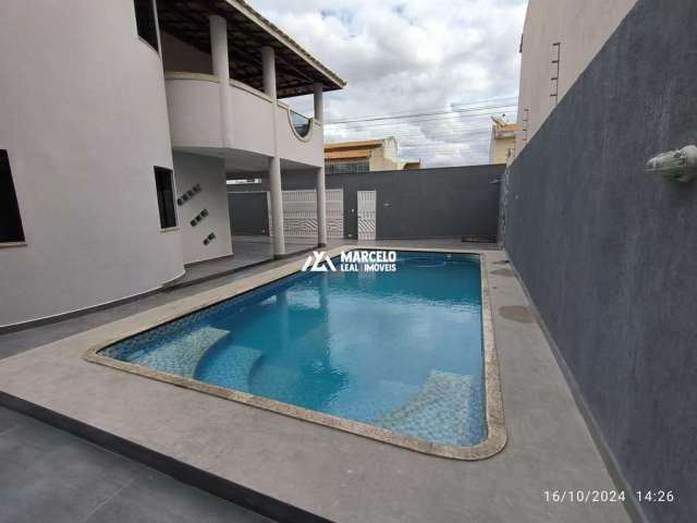 Vendo Casa de Alto padrão com 4/4 + dependência Completa + Piscina + terreno de