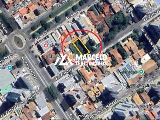 Alugo excelente terreno para fins comerciais com aproximadamente 430 m² e a meno