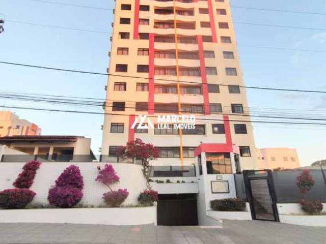 Vendo lindo Apto de 2º andar decorado com 3/4 sendo 02 suites +02 vagas de garag