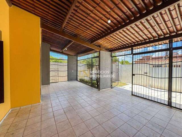 Casa com 4 dormitórios sendo 2 suítes à venda, 165 m² por R$ 360.000 - Nova Parnamirim - Parnamirim/RN