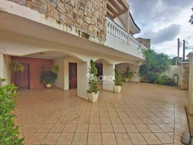 Casa com 3 dormitórios à venda, 415 m² por R$ 1.800.000,00 - Parque Campolim - Sorocaba/SP