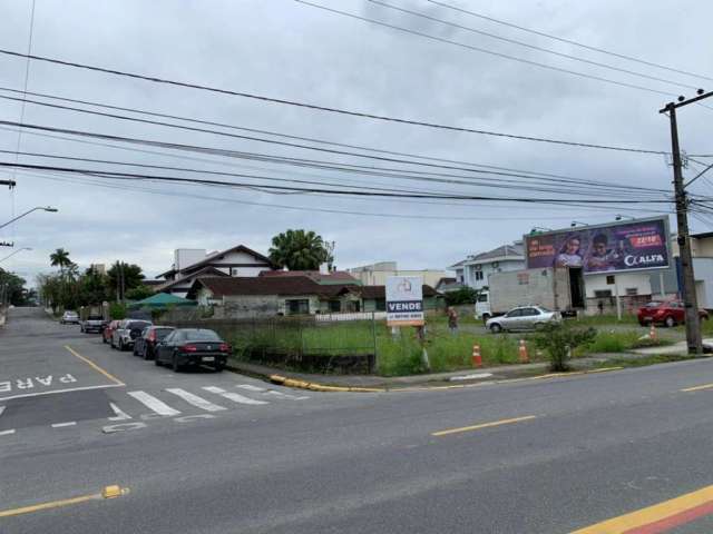 Terreno Comercial para Venda em Joinville, Glória