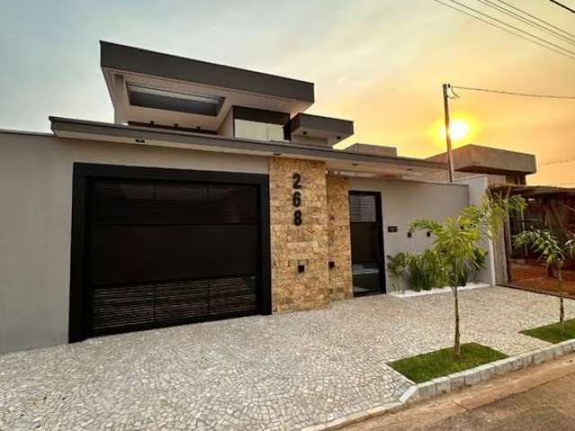 Impecável casa à venda em Uberlândia-MG, Praça Alto Umuarama: 3 quartos, 1 suíte, 2 salas, 3 banheiros, 4 vagas, 172m².