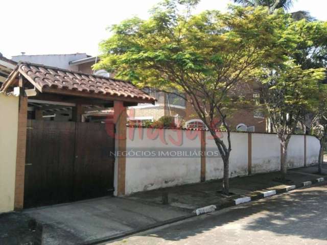 Vende-se | sobrado| cocanha.