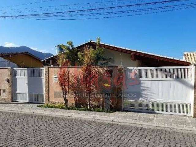 Vende-se | linda casa | prainha.