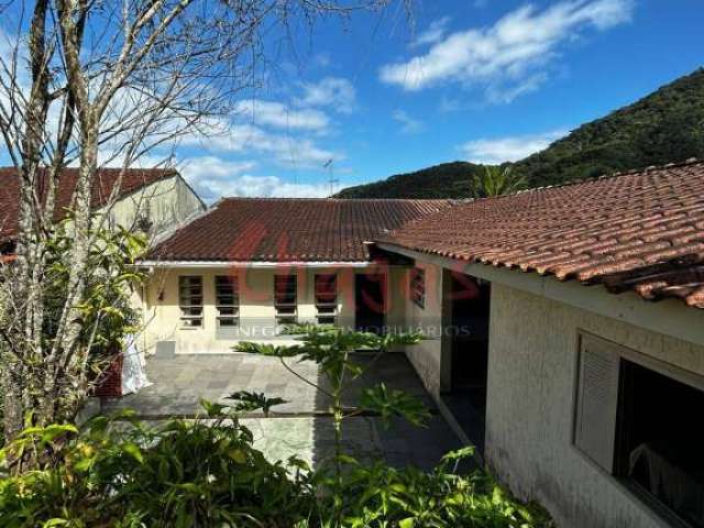 Vende-se | casa | jardim terralão.