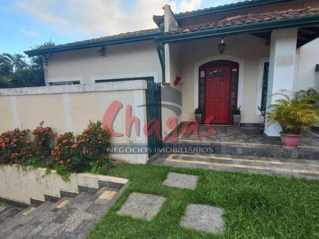 Vende-se | casa com edícula | massaguaçu.