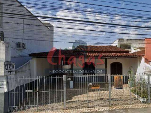 Vende-se | casa térrea | centro.