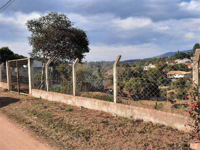 Terreno à venda em Jardim Estância Brasil - SP