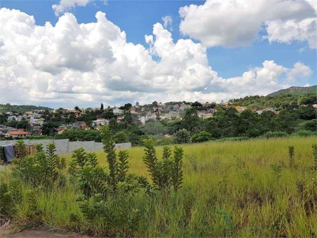 Terreno à venda em Jardim Maristela - SP