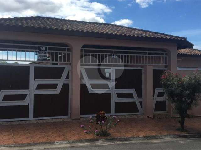 Casa com 3 quartos à venda em Loteamento Vale Das Flores - SP