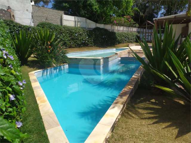 Casa com 3 quartos à venda em Jardim Do Lago - SP