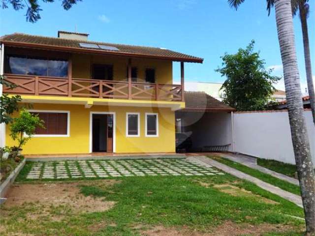 Casa com 3 quartos à venda em Vila Thais - SP