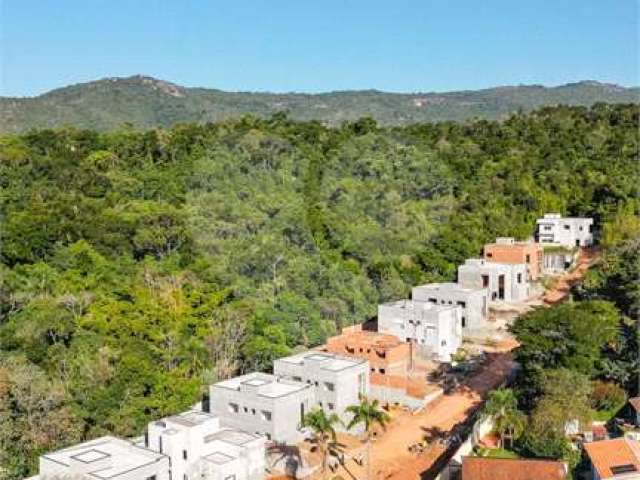 Condomínio com 3 quartos à venda em Vila Santista - SP