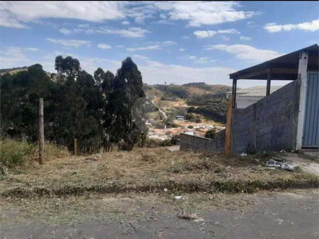 Terreno à venda em Centro - SP