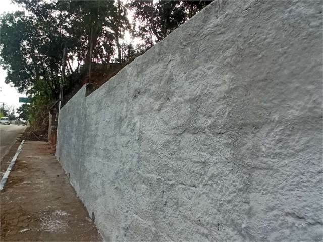 Terreno à venda em Jardim Estância Brasil - SP