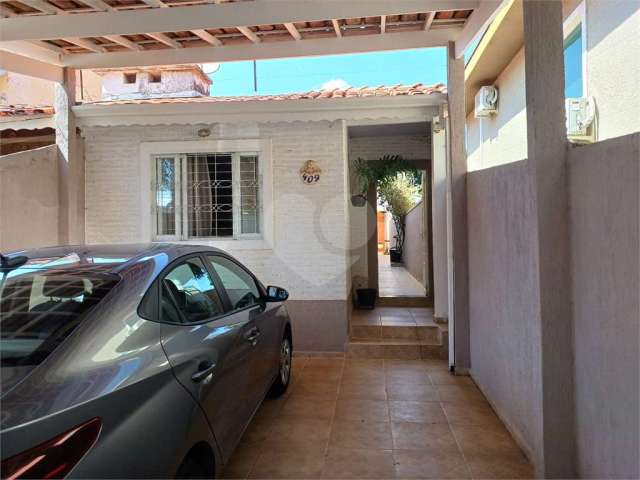 Casa com 3 quartos à venda em Vila Gardênia - SP