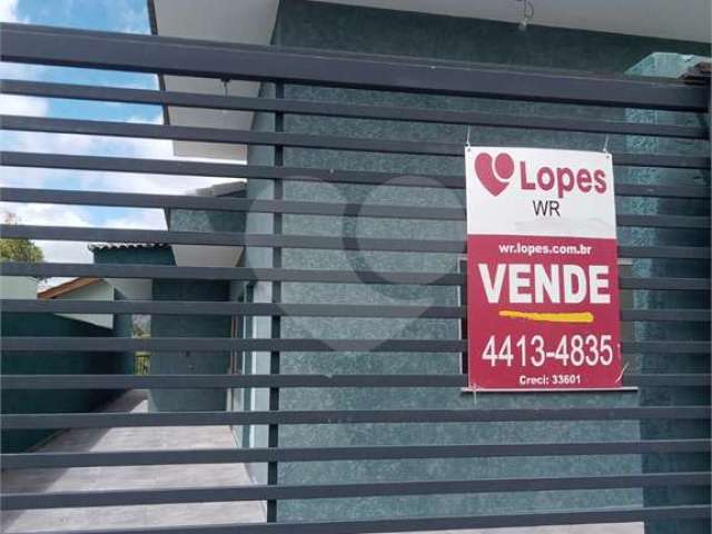 Casa térrea com 3 quartos à venda em Centro - SP