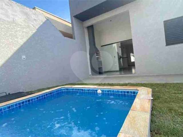 Casa com 2 quartos à venda em Nova Cerejeira - SP