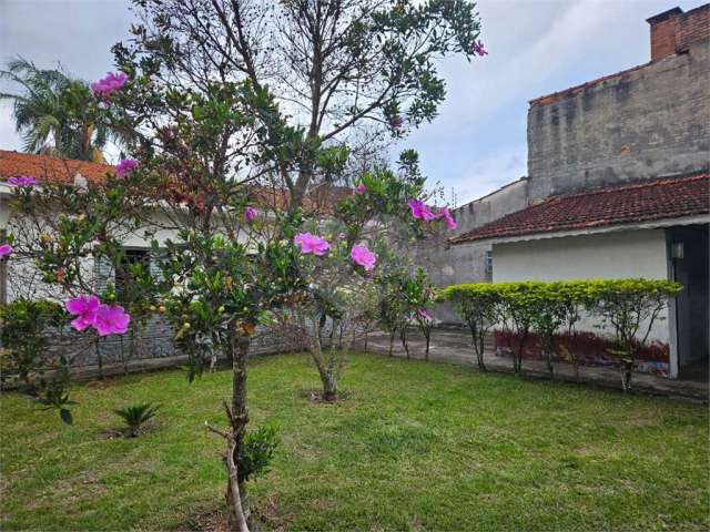 Terreno com 2 quartos à venda ou para locação em Alvinópolis - SP