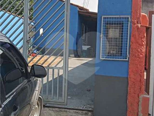 Casa com 1 quartos à venda em Centro - SP