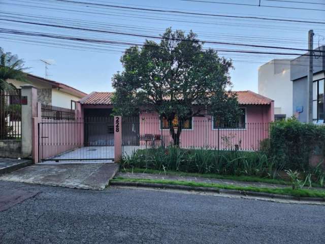 Casa com 3 quartos no SANTO INÁCIO de 180 m²