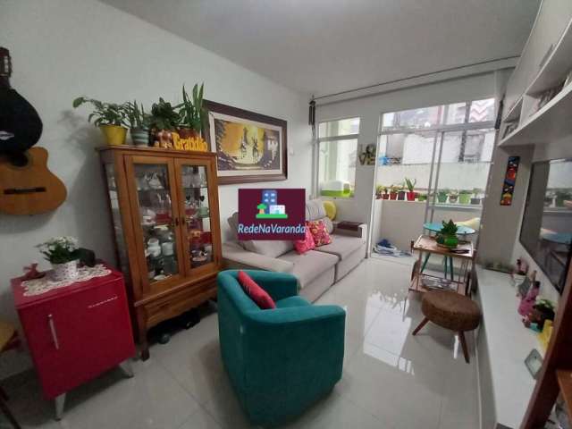 Apartamento com 2 quartos e vaga livre - Centro - Florianópolis/SC