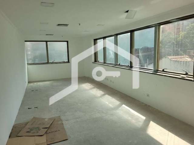 Sala Comercial 41m² 1 Banheiro 1 Salão em Pinheiros - São Paulo - SP