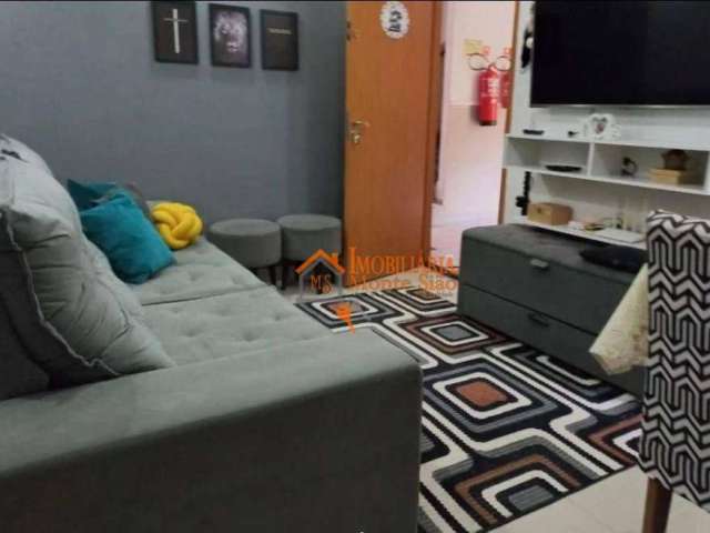 Apartamento com 2 dormitórios à venda, 42 m² por R$ 217.000,00 - Água Chata - Guarulhos/SP