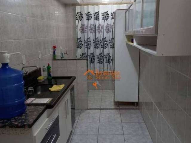 Apartamento com 2 dormitórios à venda, 58 m² por R$ 240.000,00 - Cumbica - Guarulhos/SP