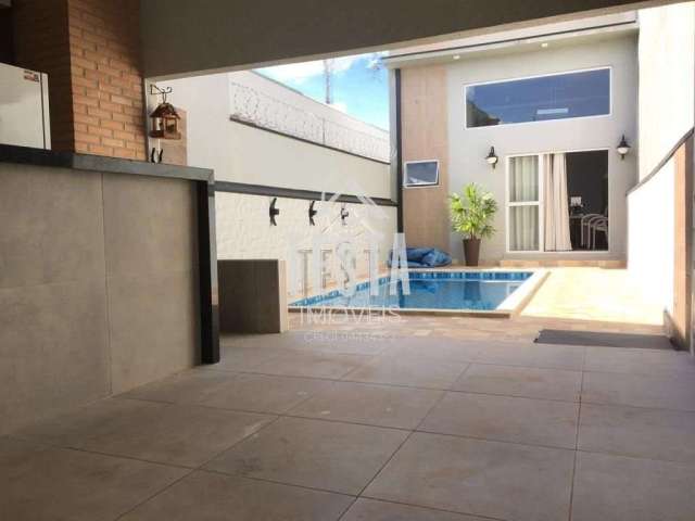 Casa com 1 quarto e piscina aquecida para venda