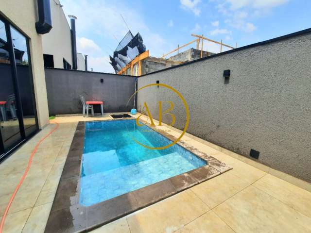 Linda casa térrea e com piscina no Santa Martha em Ilha fechada