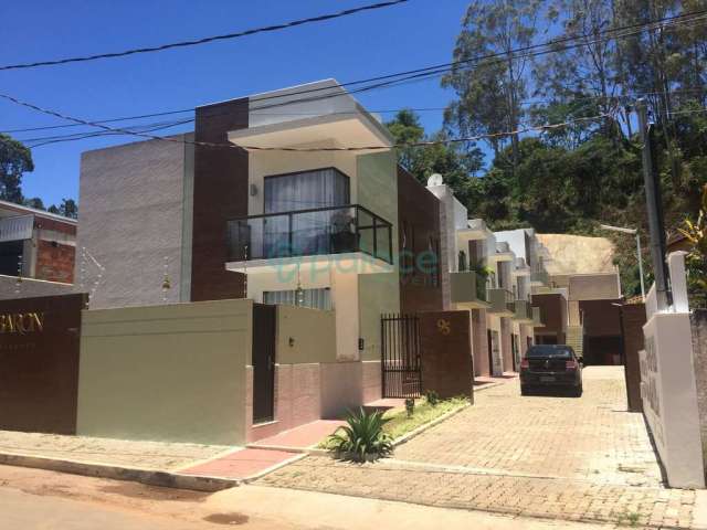 Casa em condomínio fechado com 3 quartos à venda na Rua Clorofila, Aeroporto, Juiz de Fora por R$ 650.000