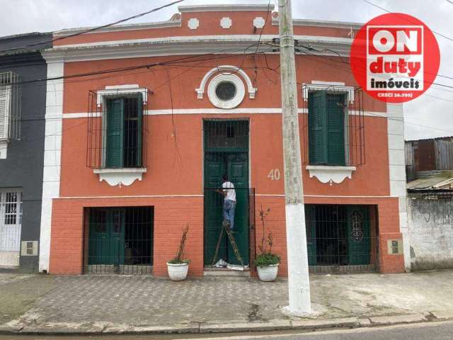 Sobrado com 3 dormitórios à venda, 220 m² por R$ 390.000,00 - Vila Matias - Santos/SP