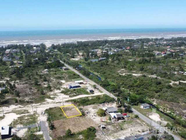 Terreno Frente Mar com Energia Elétrica