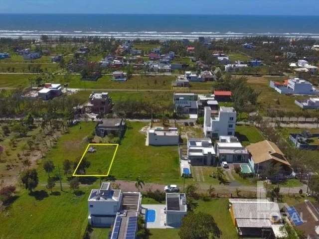 Terreno ao lado do Lago, Balneário Gaivota - Lagoa Cortada