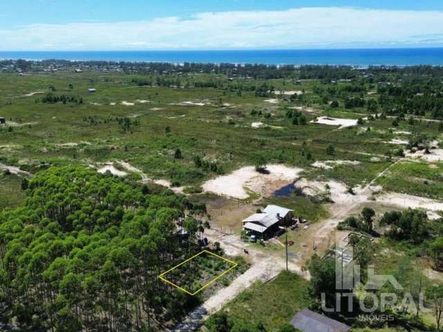 Esquina na praia Lagoinhas pronta para construção