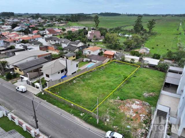 Terreno com 1.205m² Prox ao Centro