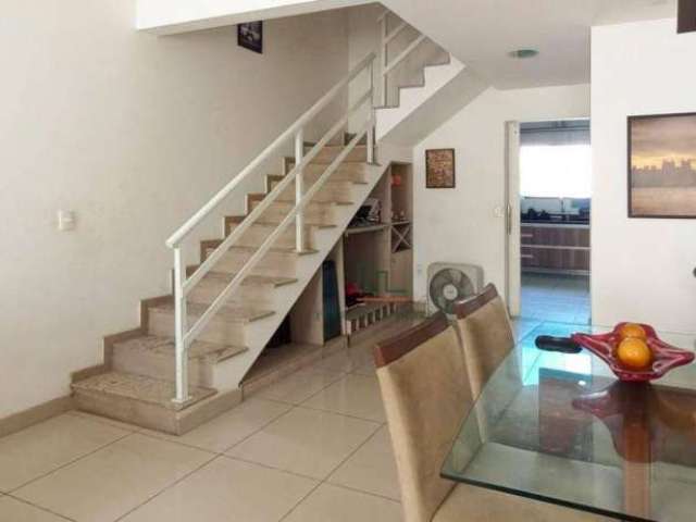 Casa com 3 dormitórios à venda, 113 m² por R$ 650.000,00 - Itaipu - Niterói/RJ