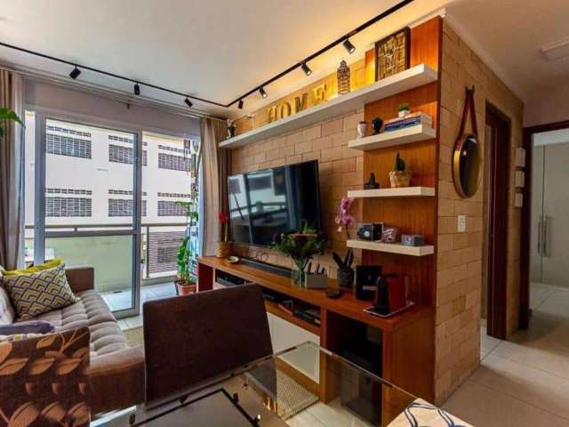 Apartamento com 2 dormitórios à venda, 63 m² por R$ 600.000 - Centro - Niterói/RJ