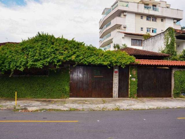 Casa com 4 dormitórios à venda, 220 m² por R$ 1.595.000 - São Francisco - Niterói/RJ