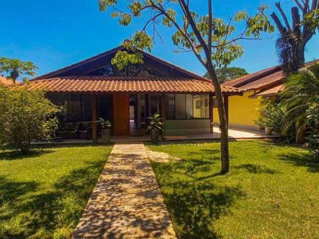 Casa com 3 dormitórios à venda, 200 m² por R$ 840.000,00 - Várzea das Moças - Niterói/RJ